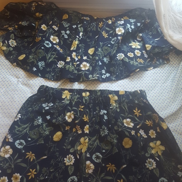 Floral 2 piece set (co-ord ) - Picture 5 of 7